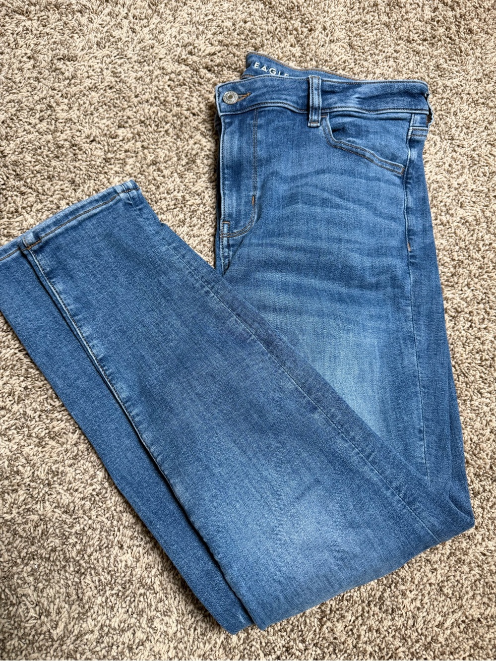 American Eagle Outfitters Women’s Mid-Blue Skinny Jeans